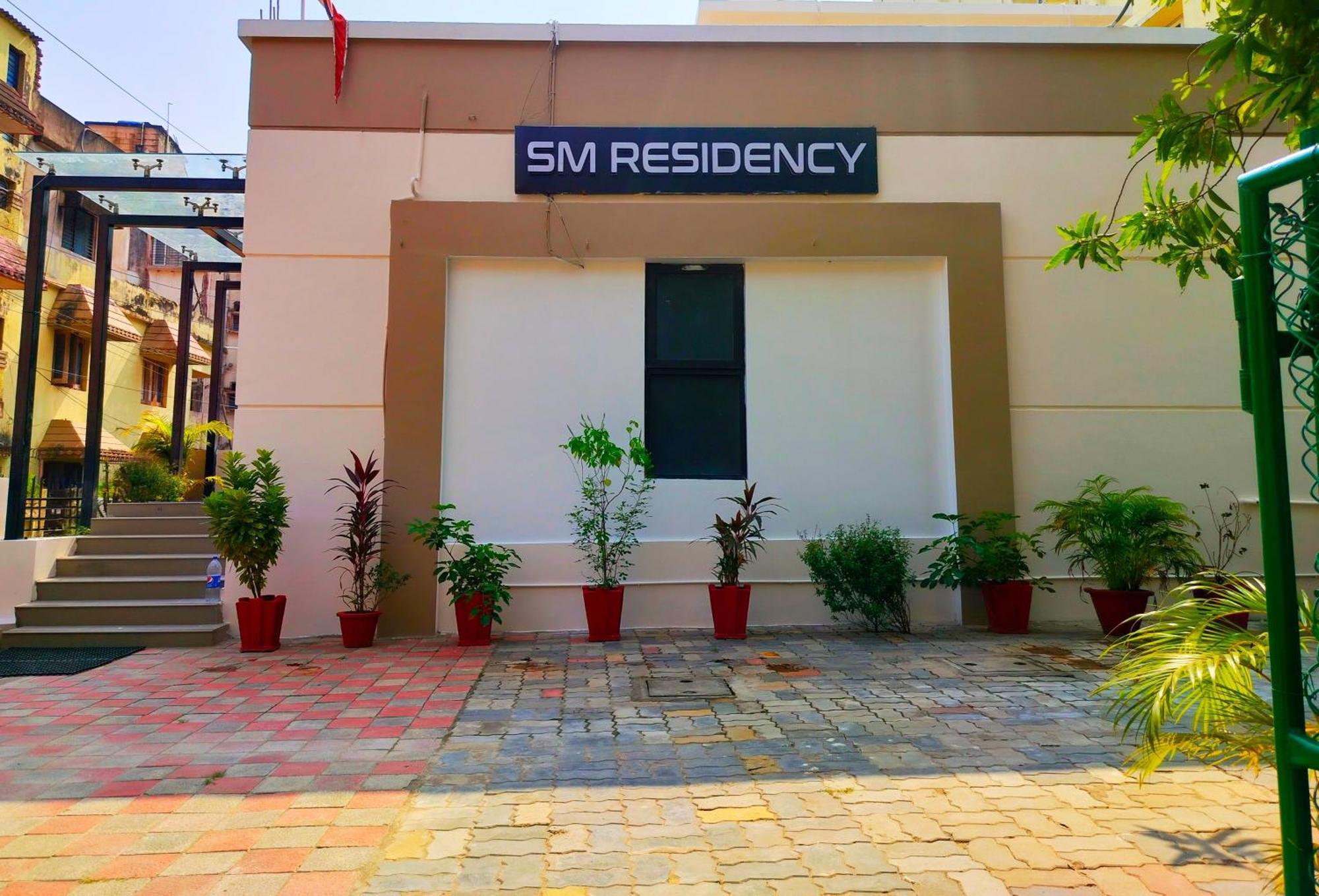 Sm Residency Hotel Bhubaneswar Exterior foto